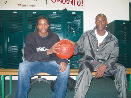 Devonte Brown follows his father's footsteps at Ellison